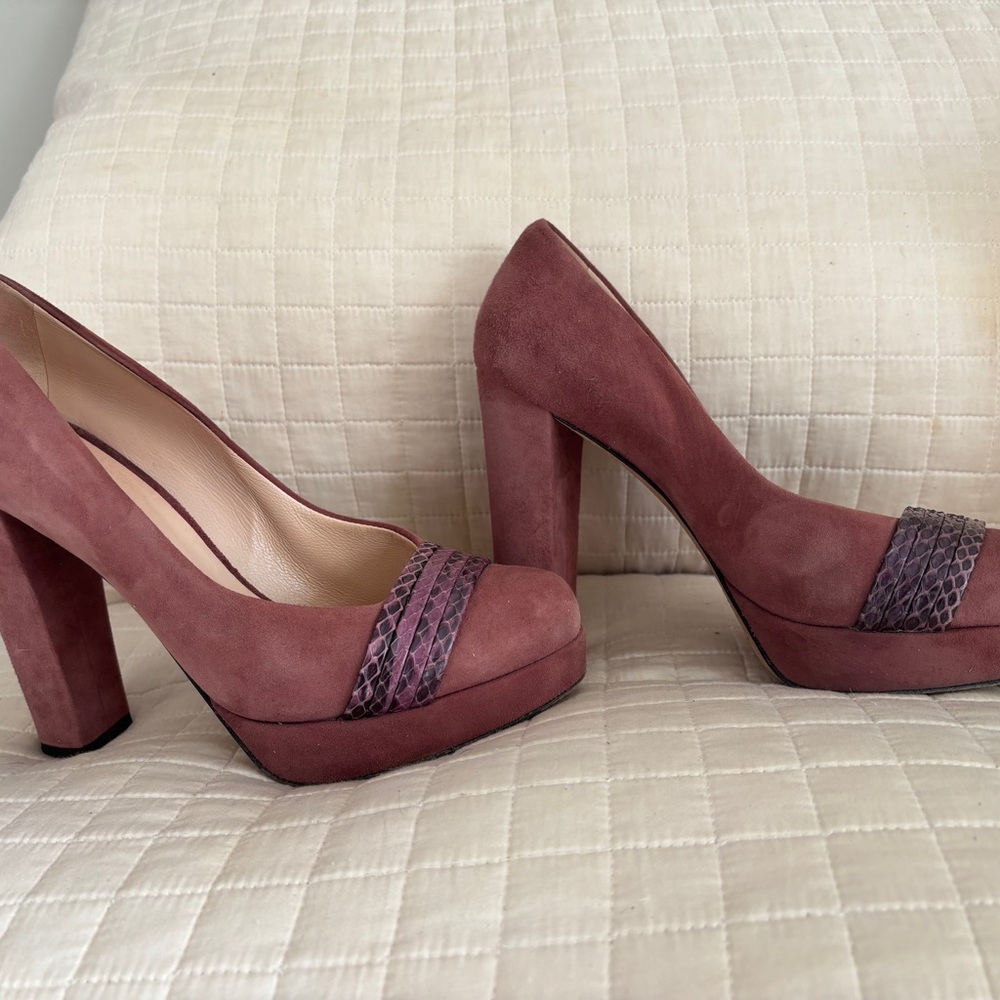 Furla Pink Suede Heels - Picture 10 of 10